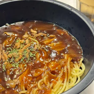 홍 사진
