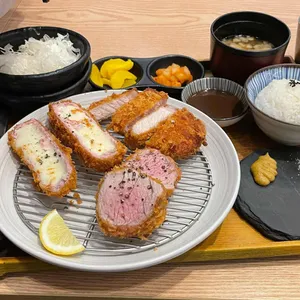 삼백돈 돈가츠 사진