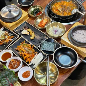 삼돌멸치쌈밥 사진