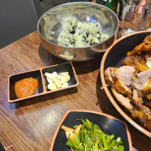 권식족발 사진