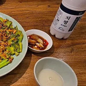 모랑해물솥밥 사진