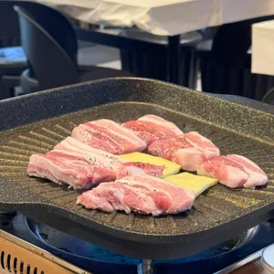 풀뜯는돼지 리뷰 사진