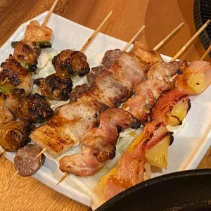도쿠도쿠야 사진