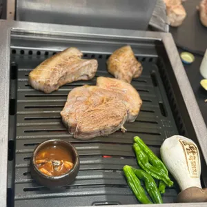 돌담흑돼지 사진