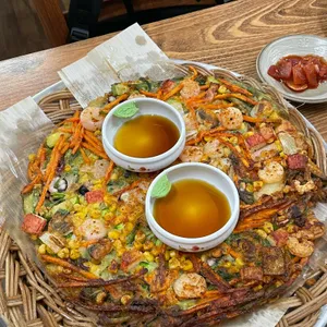 밀터 사진