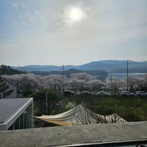 샤를몽탁 리뷰 사진