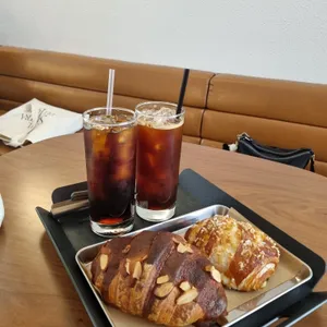 레이지모닝 사진