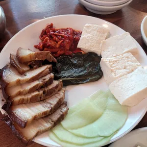 맷돌로만 사진