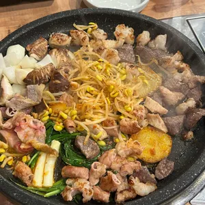 금송아지 돌곱창 사진