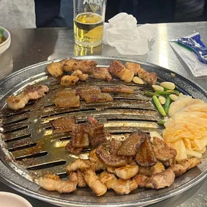 내껍데기돌리도 사진