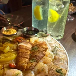 칸스 사진