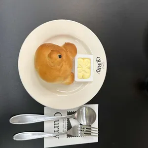 큐리 사진