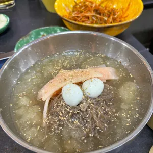 미나리 야인상회 사진