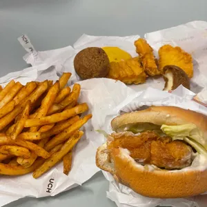 맘스터치  사진
