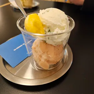 코닝크리머리 사진