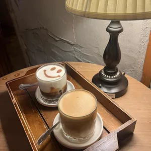 허스트커피 사진