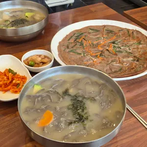 옹심이메밀칼국수 사진