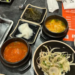 돈본 진월 사진