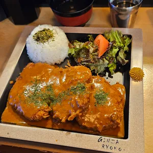 긴자료코 사진
