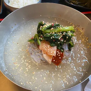 돼지맘 사진