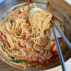 유가네가야밀면 사진