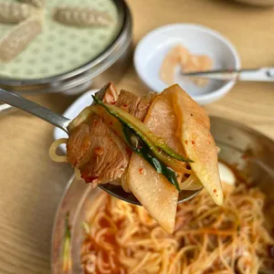 유가네가야밀면 사진