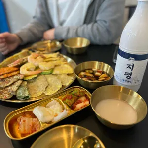장씨네 잔치상 사진