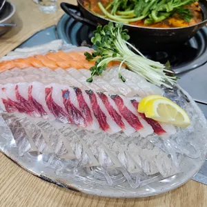 어사출또 사진