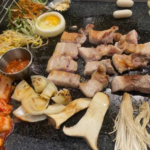 오름 사진