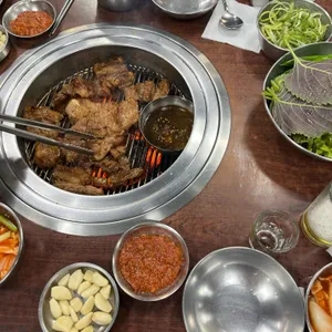 원조청기와숯불갈비 사진