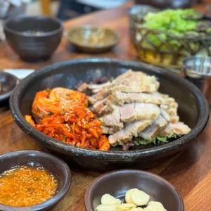 항아리보쌈 사진