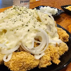 충만치킨 사진