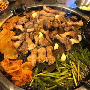 저팔계콧구멍 사진