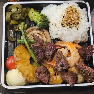 셰프리푸드트럭 사진