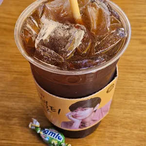 컴포즈커피 사진
