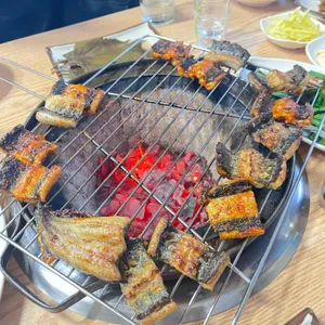 정든숯불장어구이 사진