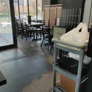 대향연 리뷰 사진