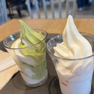 폴 바셋 사진
