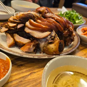 우리족발 사진