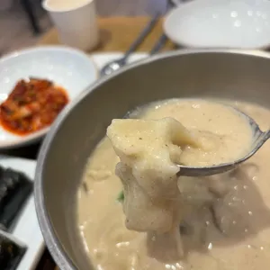 미가 들깨수제비 충무김밥 사진