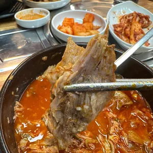 청년감자탕 사진