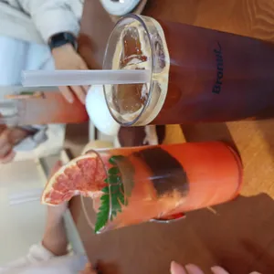 브로넛 사진