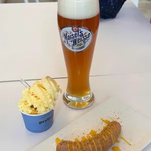 옥토버하우스 사진