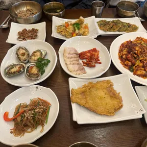 박해윤통영해물밥상 사진
