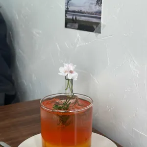 매개체커피 사진