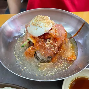 이오냉면 사진