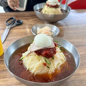 명가밀면 사진