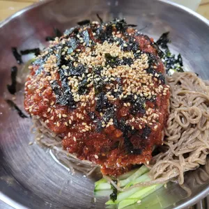 강릉해변 메밀막국수 사진