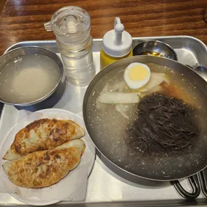 산까치냉면 사진