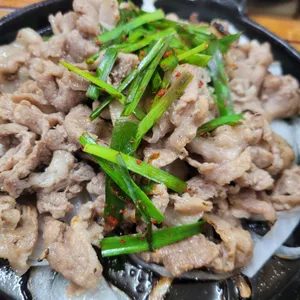 강촌마을 왕우렁쌈밥 사진